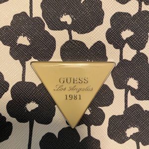 GUESS 1981 crossbody purse NWOT